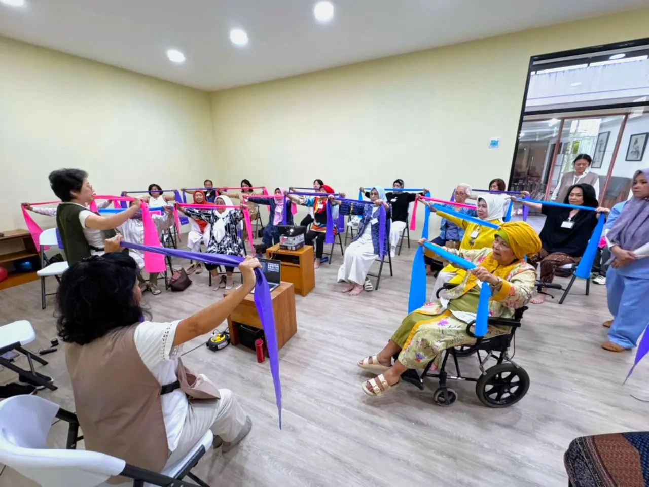 Senior Activity RUKUN PLace Bandung